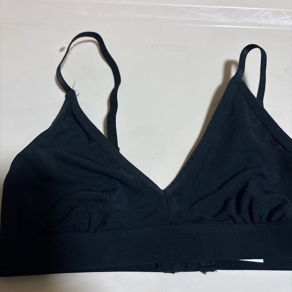 Nordstrom Rack Womens  Black Semi Sheer Comfort Bra Size Small - Picture 1 of 4